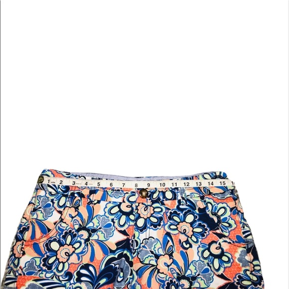 Red Camel Shorts - Picture 5 of 7